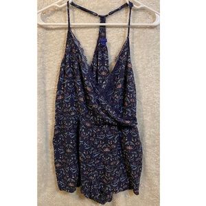 Aeropostale Womens Floral Romper Jumpsuit L